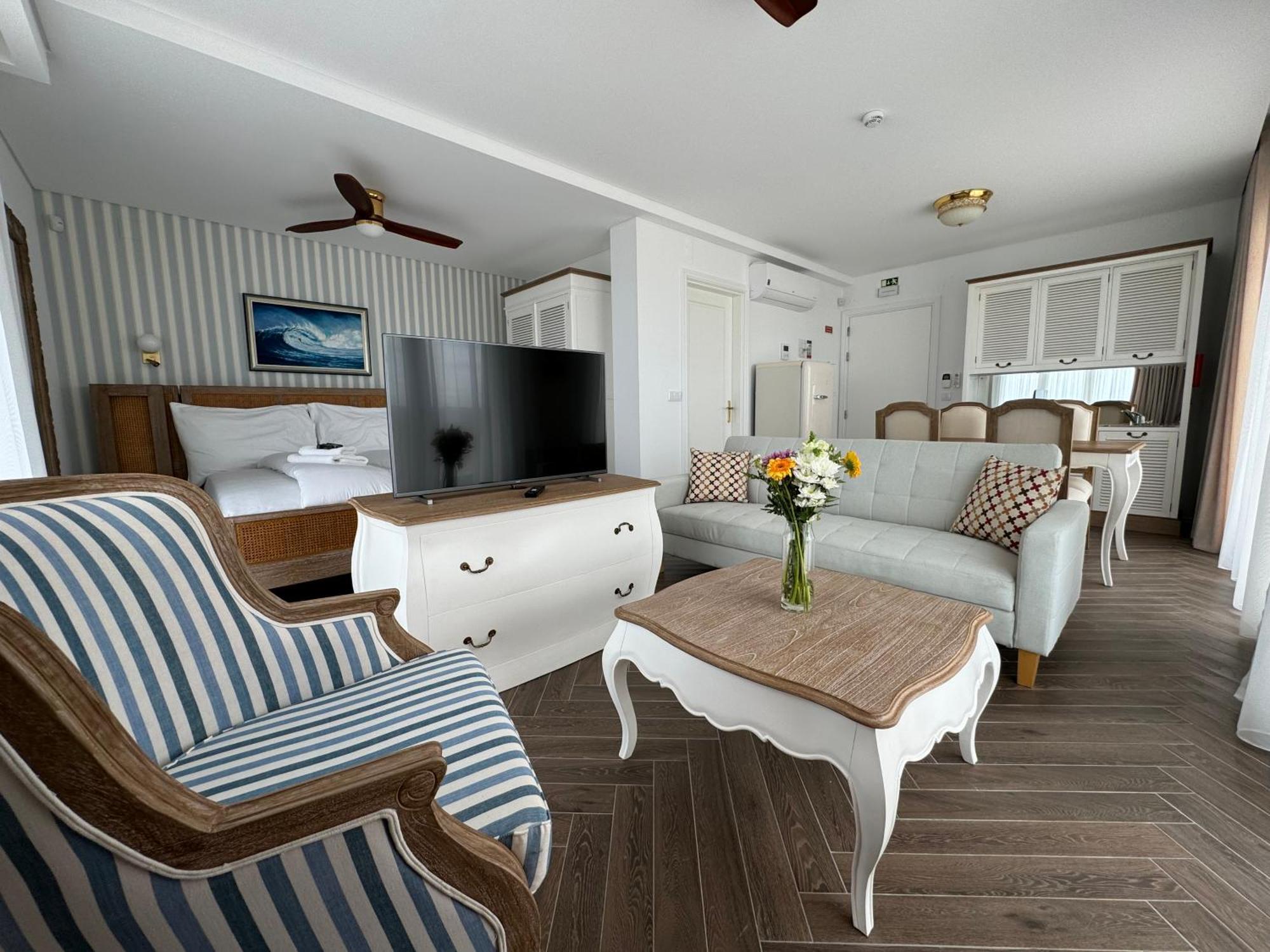 Ocean View Apartments Lourinha  Luaran gambar