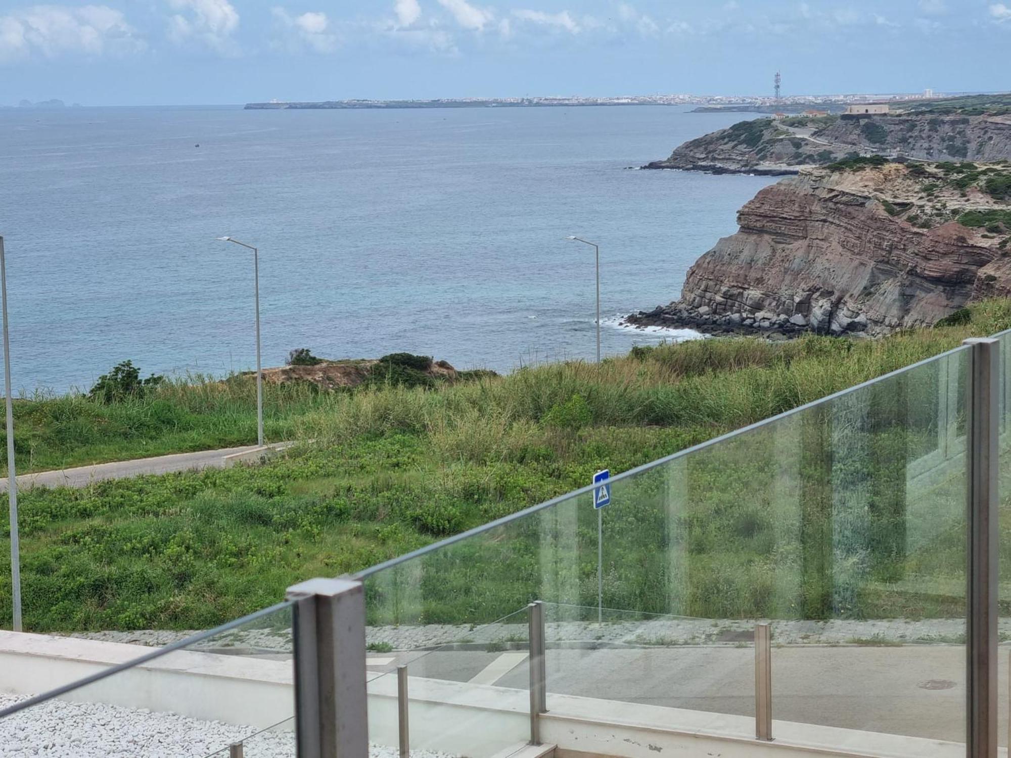 Ocean View Apartments Lourinha  Luaran gambar